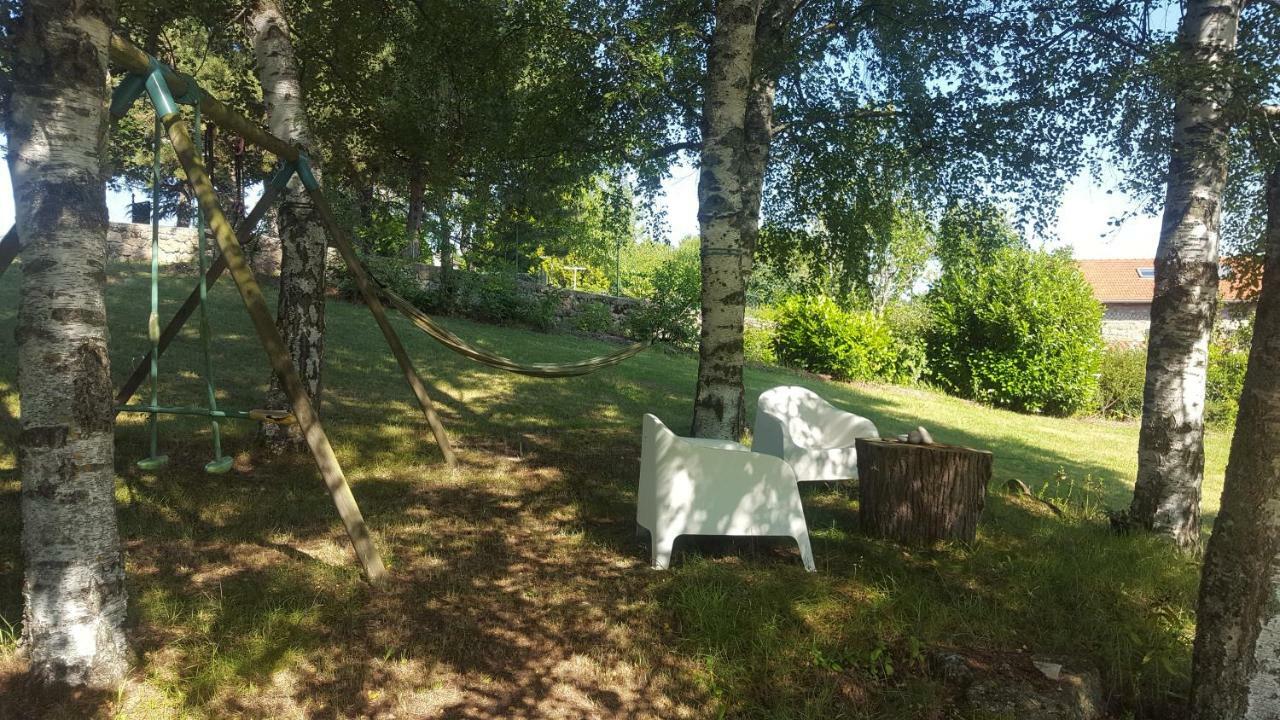 chambre à la campagne Saint André de Chalencon Exterior foto